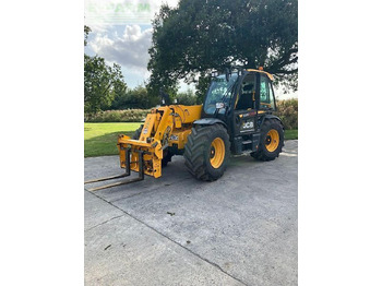 Mini escavadeira JCB