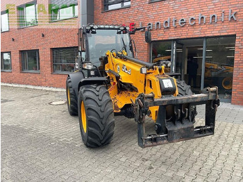 Mini escavadeira JCB TM320