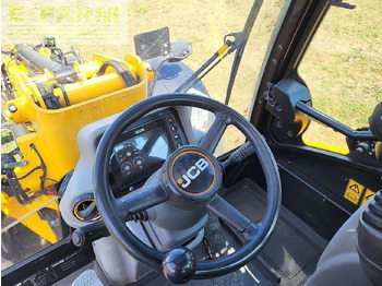 Mini escavadeira JCB TM320