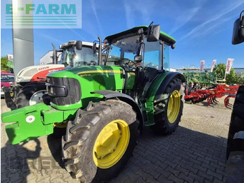 Trator JOHN DEERE 5070M