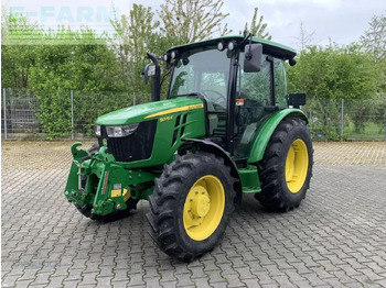 Trator JOHN DEERE 5075E