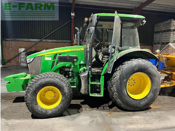 Trator JOHN DEERE 5090M