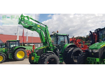 Trator JOHN DEERE 6120M