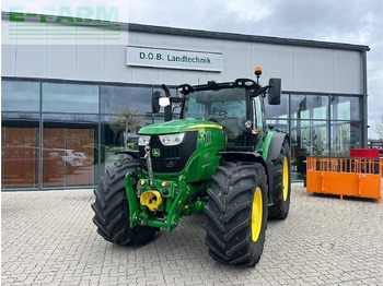 Trator JOHN DEERE 6135R