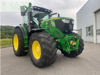 Trator JOHN DEERE 6215R