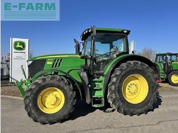 Trator JOHN DEERE 6215R