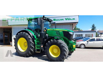 Trator JOHN DEERE 6215R