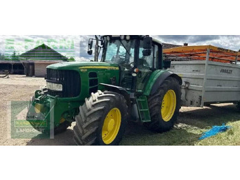 Trator JOHN DEERE 6530