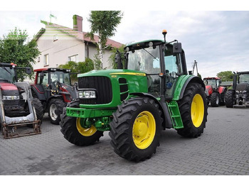 Trator JOHN DEERE 6530