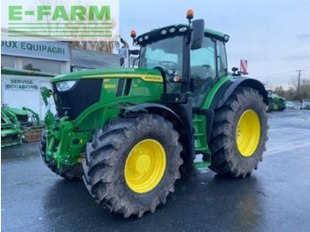 Trator JOHN DEERE 6R 215