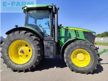 Trator JOHN DEERE 7230R