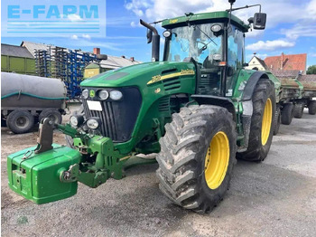 Trator JOHN DEERE 7820