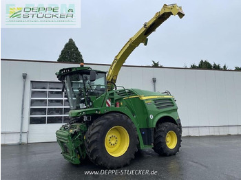 Picadora de forragem automotriz JOHN DEERE 8400