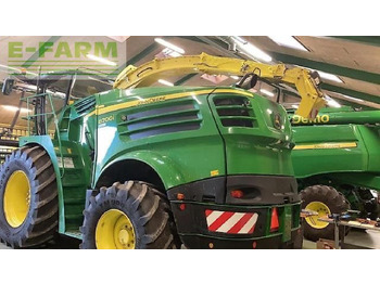 Picadora de forragem automotriz John Deere 8700: foto 4