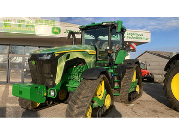 Trator JOHN DEERE