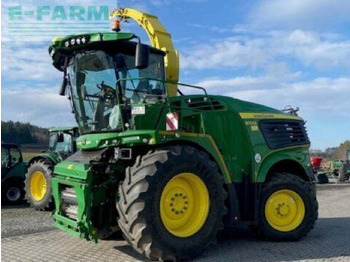 Picadora de forragem automotriz JOHN DEERE