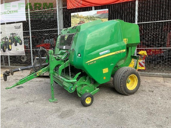 Enfardadeira de fardos quadrados JOHN DEERE
