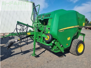 Enfardadeira de fardos quadrados JOHN DEERE
