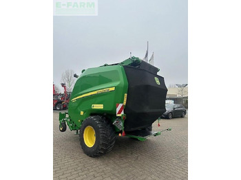 Enfardadeira de fardos quadrados John Deere v461r: foto 3