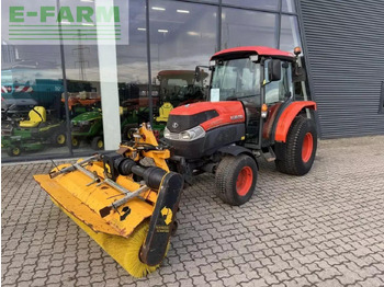 Trator KUBOTA