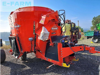Equipamento de gado KUHN