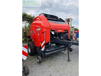 Enfardadeira de fardos quadrados KUHN