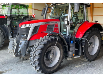 Trator MASSEY FERGUSON 100 series
