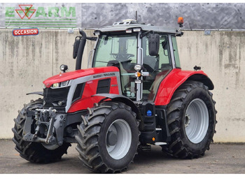 Trator MASSEY FERGUSON 100 series
