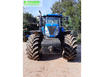 Trator NEW HOLLAND T7000