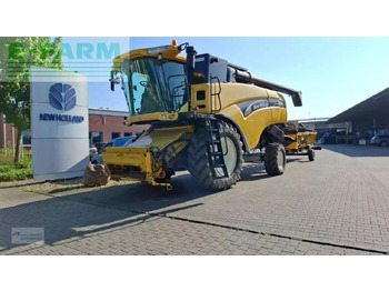 Ceifeira debulhadora New Holland cx 840: foto 2