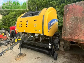 Enfardadeira de fardos quadrados NEW HOLLAND