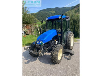 Trator NEW HOLLAND