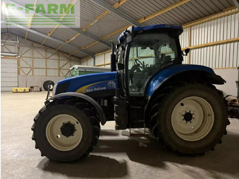 Trator NEW HOLLAND T6000