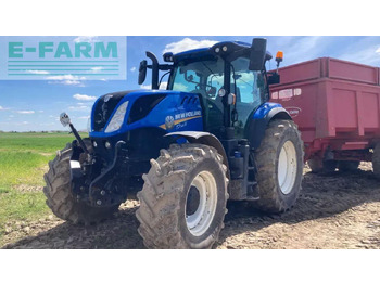 Trator NEW HOLLAND T7