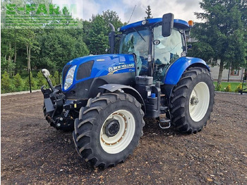 Trator NEW HOLLAND T7.200