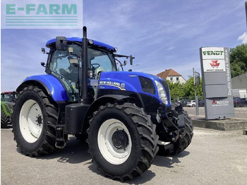 Trator NEW HOLLAND T7.210