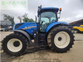 Trator NEW HOLLAND T7.230