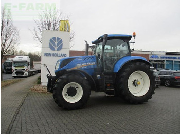 Trator NEW HOLLAND T7.230