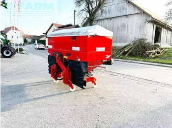 Distribuidor de fertilizantes RAUCH
