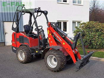 Mini escavadeira SCHÄFFER