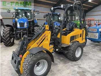 Mini escavadeira SCHÄFFER