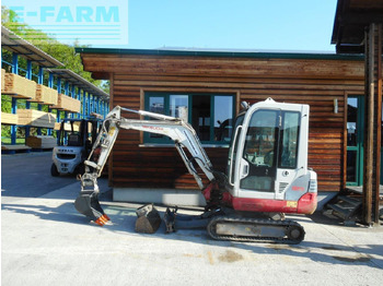 Mini escavadeira TAKEUCHI
