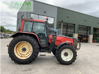 Trator VALMET 8100
