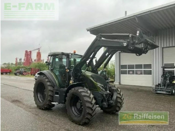 Trator VALTRA