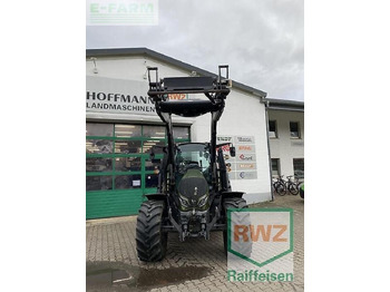 Trator VALTRA