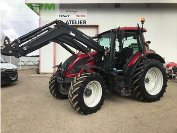 Trator VALTRA N154