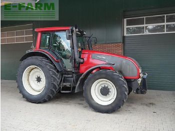 Trator VALTRA T151