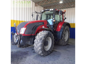 Trator VALTRA T163