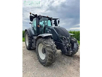 Trator VALTRA T234