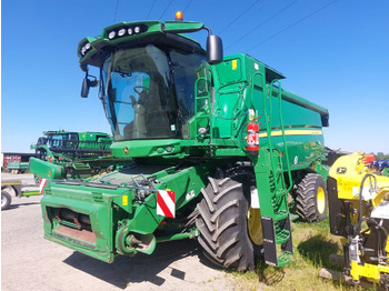 Ceifeira debulhadora JOHN DEERE T550